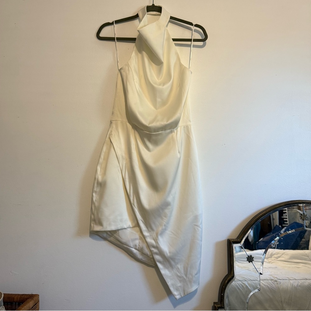 Elliatt Camo Cream Halter Dress size medium